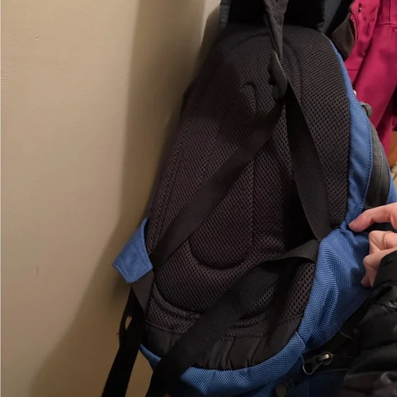 Patagonia Crossbody Bag - Picture 2 of 2